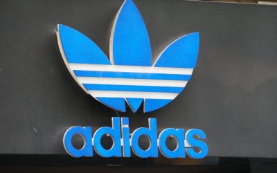 Rebranding in 2025: When, Why, and How to Do It Without Losing Your Audience